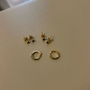 Elegant Gold and Green Earring Set